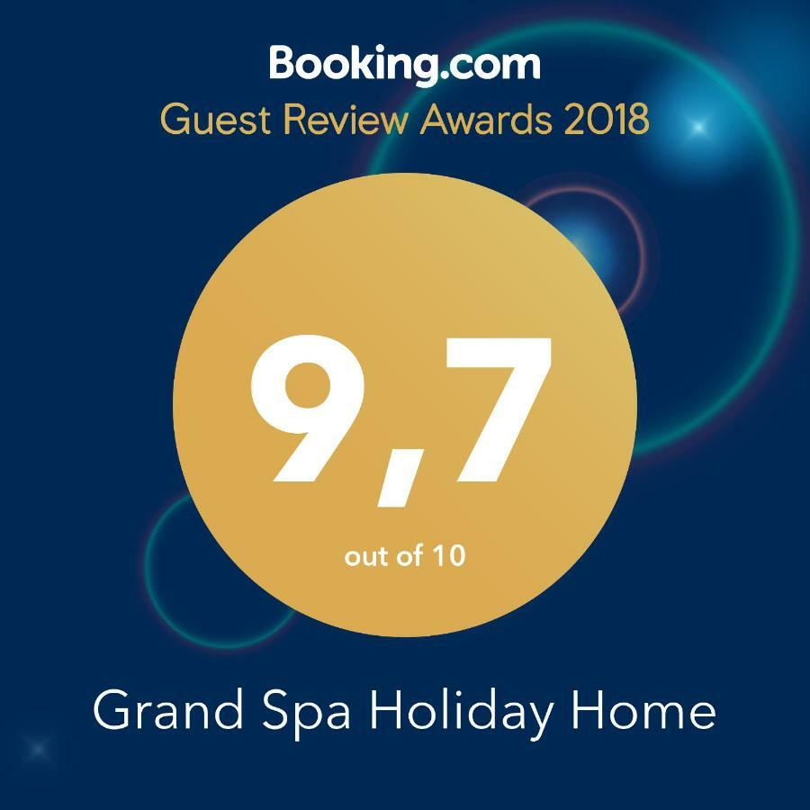Grand Spa Holiday Home Sklené Teplice Eksteriør bilde